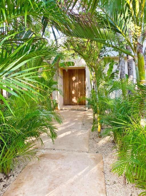 Casa Areca: Award-Winning Architectural Villa with Concierge Tulum Exterior photo